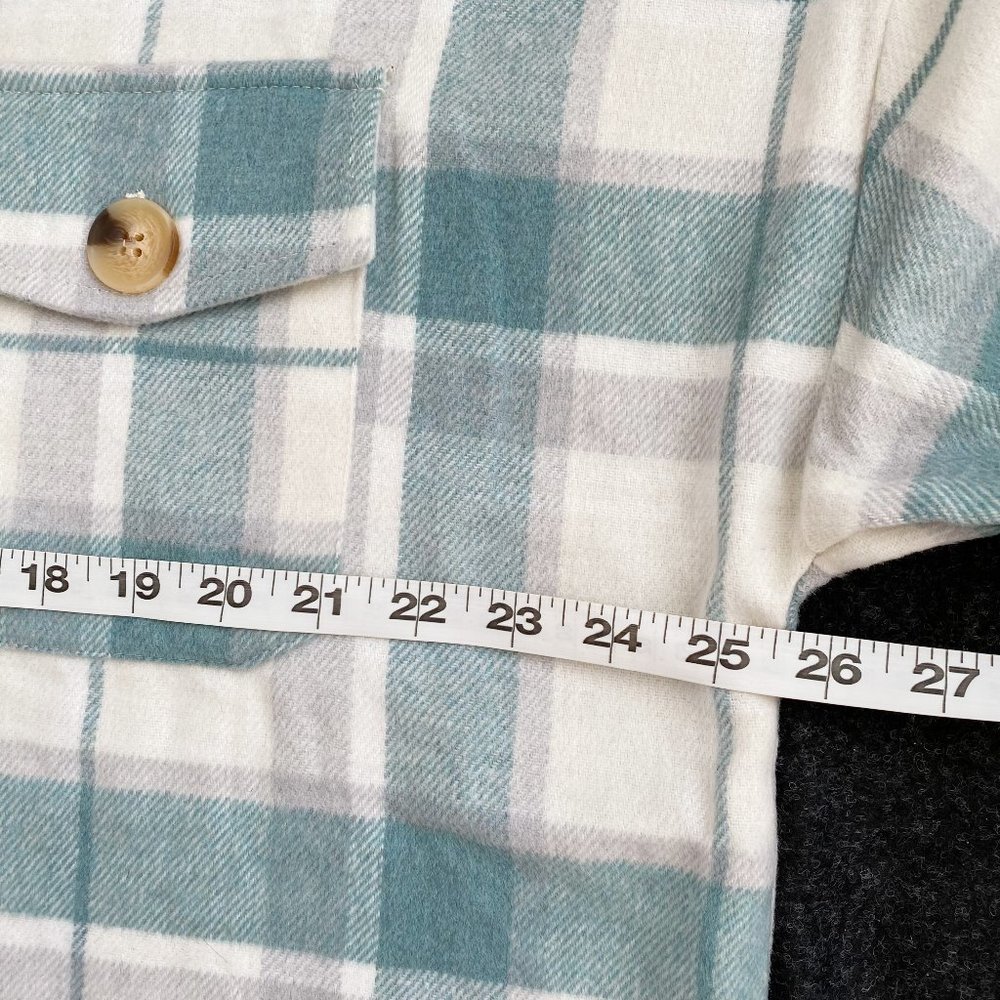 Women's Flannel Shirt Jacket, Button Dawn, Blue Plaid, Chest Pockets, Sz 2X /3X - Picture 5 of 12